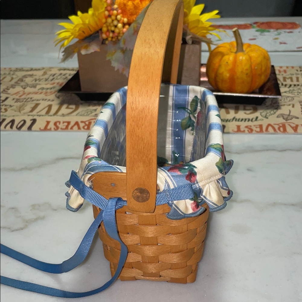 Longaberger Floral Woven Basket with Blue Accents - Picture 10 of 10